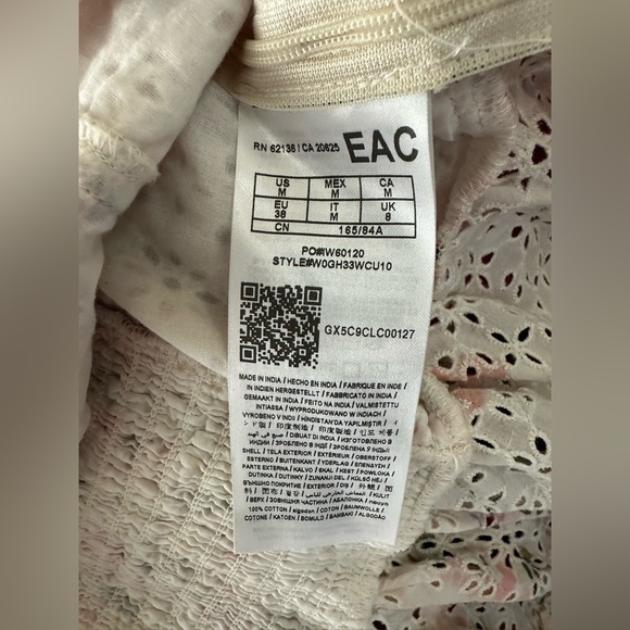 Guess Isotta Ruffled Off-the-shoulder Top In Pastel Flower - Picture 6 of 9